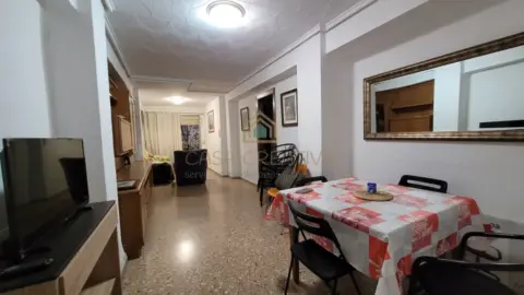 Habitación en calle del Doctor Vicente Zaragozá, 26