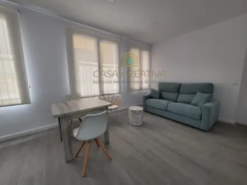 Estudio en Carrer de Maldonado