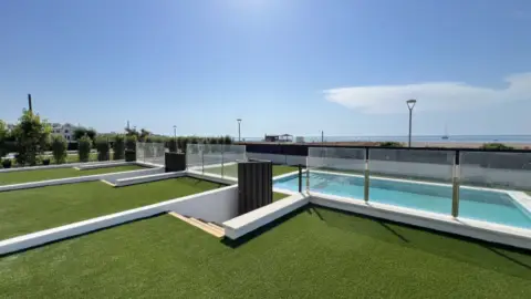 Casa adosada en Carrer de la Margarida