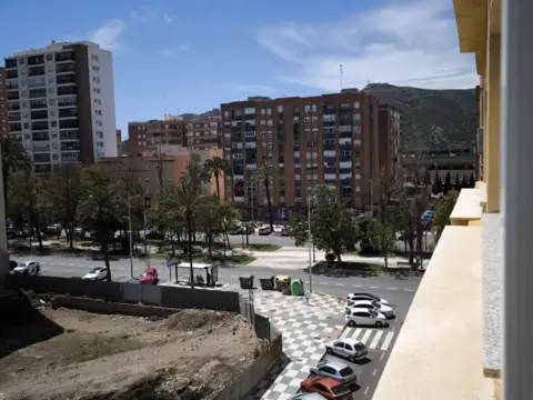 Piso en Avenida Alameda de San Antón