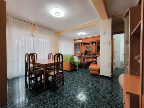 Piso en calle de la Paz