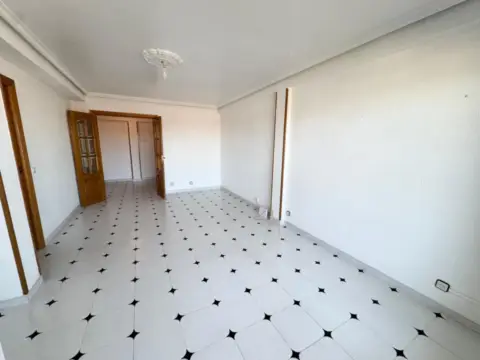 Piso en Paseo de la Estación