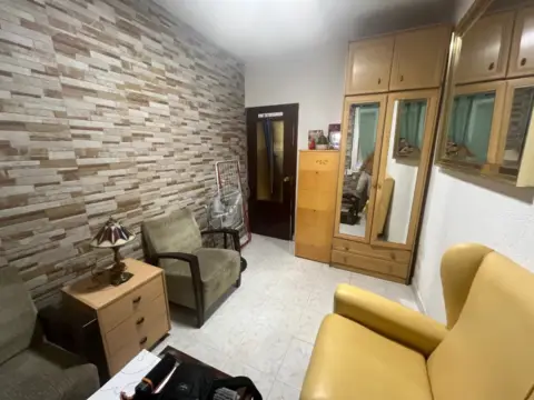 Piso en calle de las Azucenas