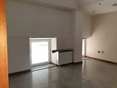 Local comercial en Avenida de Manuel Rivera, nº SN