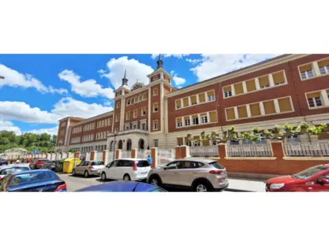 Local comercial en calle Alfonso X ´El Sabio´, nº 1