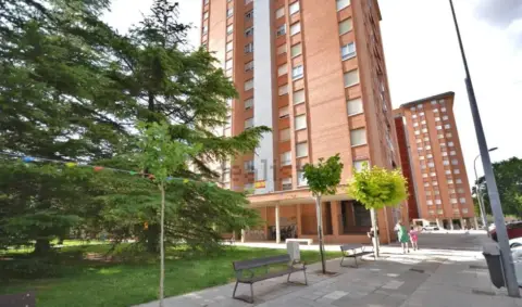 Local comercial en calle de los Trigales, nº SN