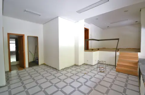 Local comercial en calle de los Trigales, nº SN
