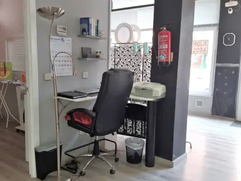 Local comercial en calle de Manuel de Falla, nº SN