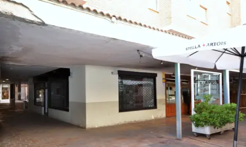 Local comercial en calle de Valentín Calderón, nº SN