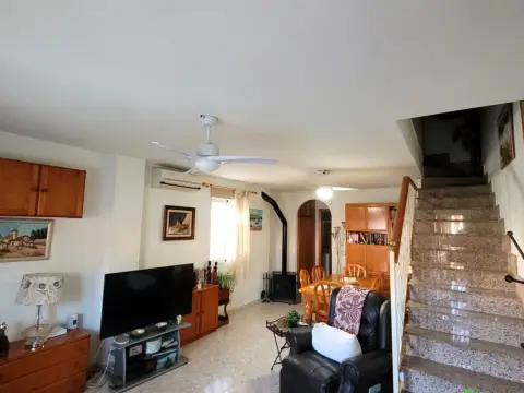 Chalet adosado en Bahía