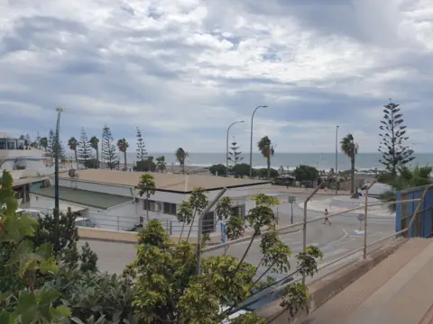 Chalet unifamiliar en calle Delfines