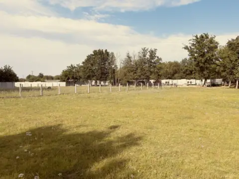 Terreno en calle  Infesta-Curras, nº 5