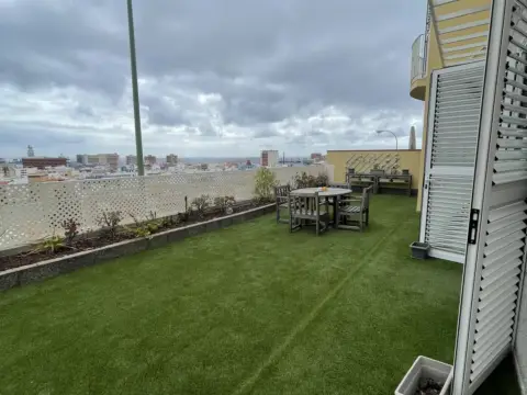 Casa en Paseo San Antonio, 39