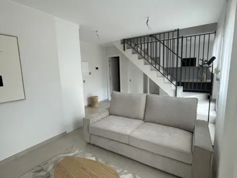 Dúplex en calle Veintinueve de Abril, 41