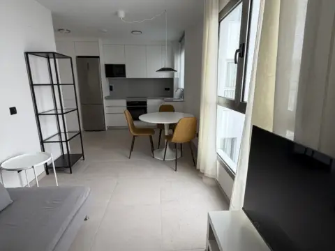 Piso en calle Secretario Padilla, 190