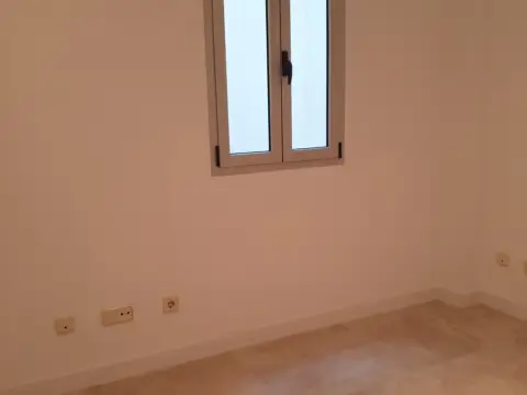 Piso en Avenida Pintor Felo Monzón