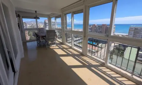 Piso en Avenida de la Costa Blanca