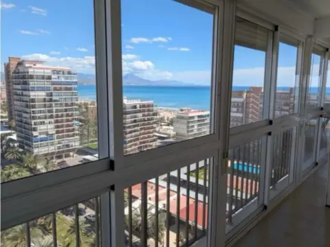 Piso en Avenida de la Costa Blanca