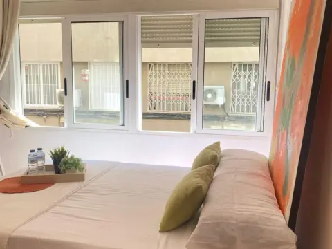 Habitación en calle de Pelayo