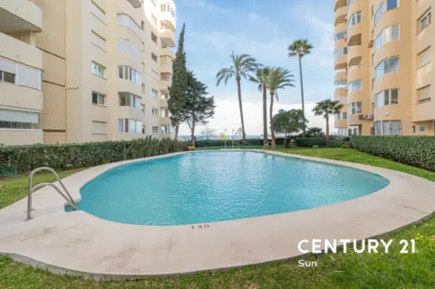 Apartamento en Urbanización Puerto Paraíso