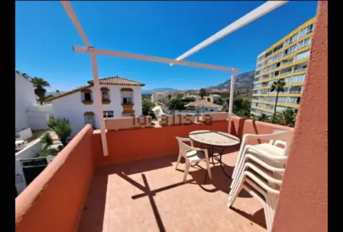Chalet pareado en calle de los Camachos