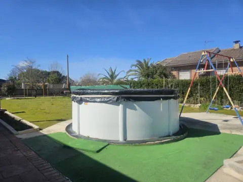 Chalet en calle de Manuel de Falla