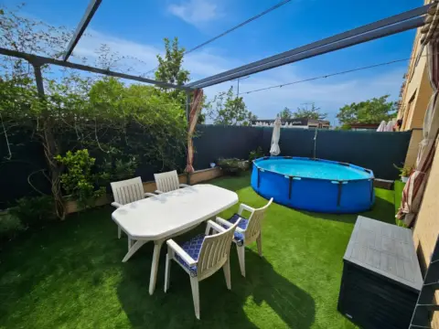 Piso en calle del Planeta Marte