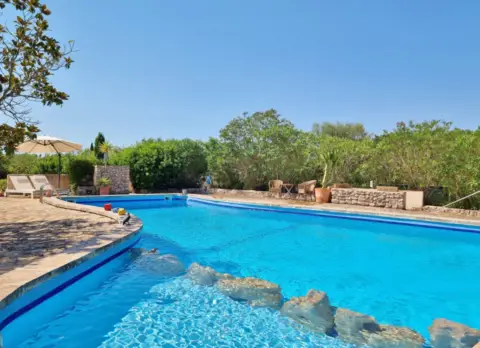 Casa rústica en Polígono Poligono 14