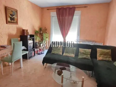 Piso en Novés