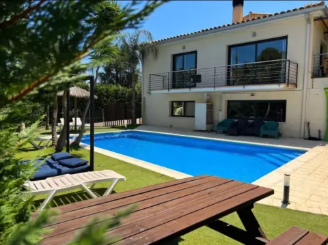 Casa en Carrer del Cim d'Aro, 6