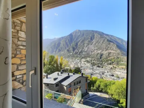 3-bedroom townhouse for sale in Escaldes-Engordany · 37 of 41