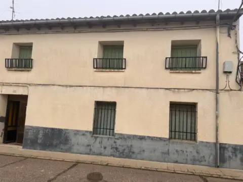 Casa en Castrobol