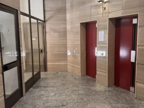 Piso en calle de Maldonado