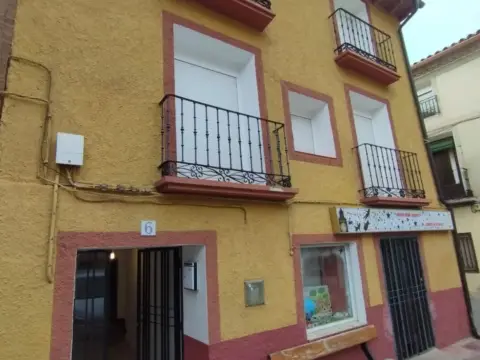 Casa en calle Plaza de Joaquín Costa , nº 8