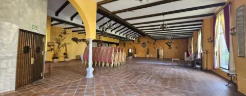 Nave comercial en Camino del Maestro Vicente