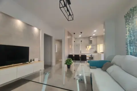 Casa adosada en Los Molinos