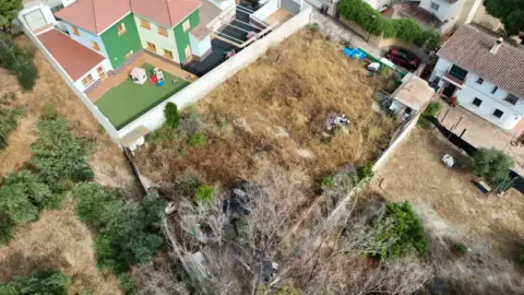 Terreno en Avenida Editor Ángel Caffarena, 30