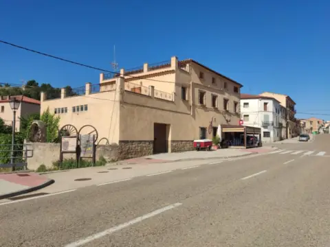 Casa rústica en Avenida de Aragón