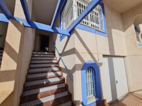 Casa adosada en calle de Arizona