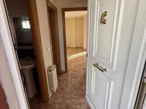 Chalet adosado en calle Cañón del Río Lobos