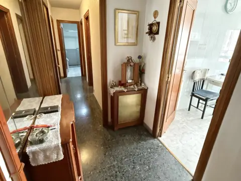 Piso en calle de la Quebrada, 1