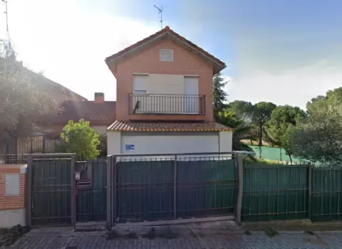 Casa pareada en calle de Pinar de Boecillo, 17