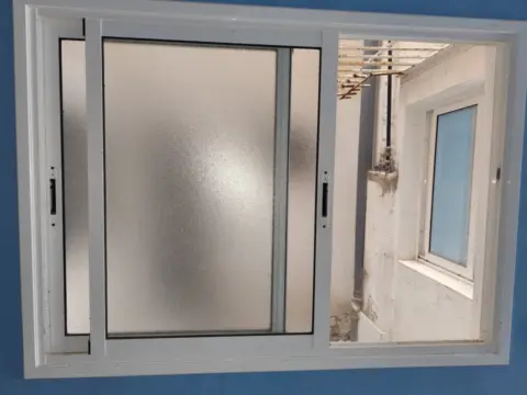 Local comercial en calle Anzofe