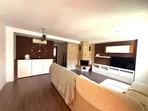 Casa adosada en Carrer de Gafarda