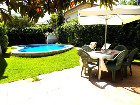 Chalet en calle Diputación, 1