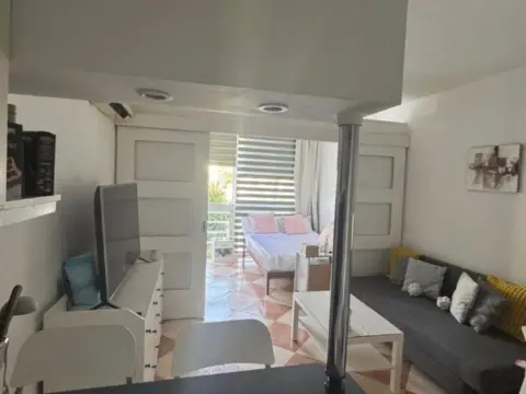 Estudio en Puerto Marina