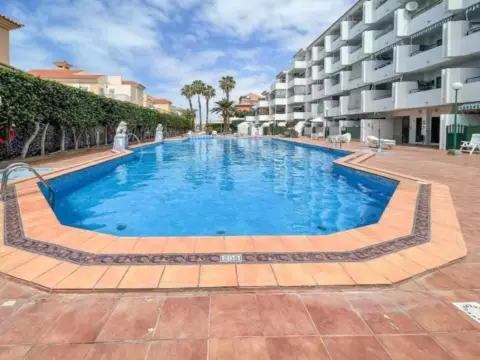 Apartamento en calle Einstein, 17