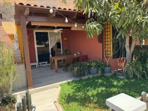 Chalet unifamiliar en Avenida Touroperador Tjaereborg, 25