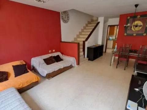 Chalet adosado en calle Llano del Camello calle Mencey Taoro , nº Sn
