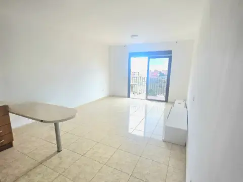 Apartamento en calle San Isidro , nº Sn